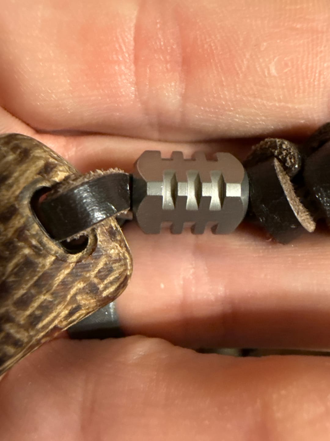 Customer photo review of S1 Lanyard Bead Titanium