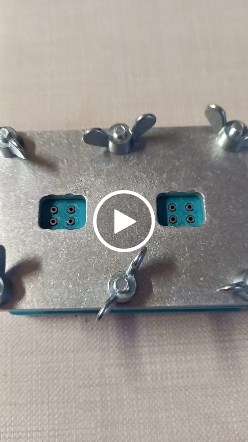 Customer video review of Fingerskateboard Construction Kit - for Experts