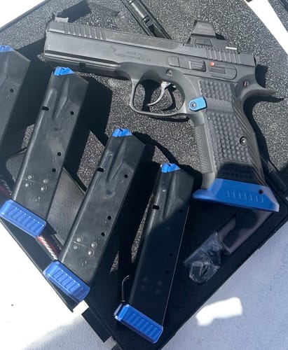 Customer photo review of CZ Shadow 2 Grips & Aluminium Magwell Combo | Speed Bundle