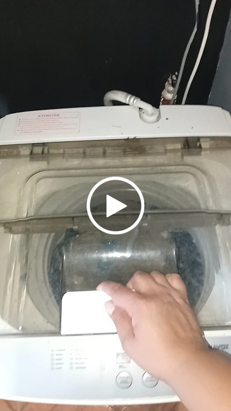 Customer video review of Capsulas Tuki Ecológicas ♻️ 2en1 con Jabón y Suavizante