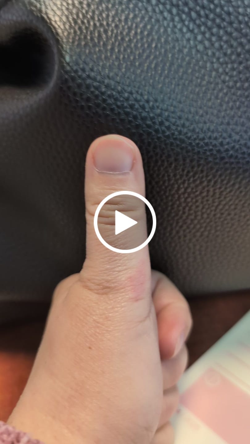 Customer video review of Fragancia GROSELLA NEGRA & ROSA
