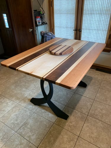 Customer photo review of 418 Curva 28" H Dining Table Curved Legs