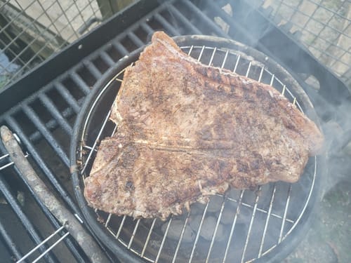 Customer photo review of T-Bone Box