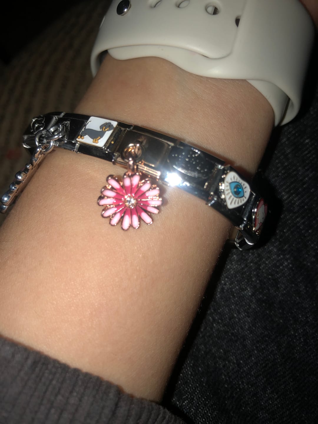 Customer photo review of Charm Colgante flor