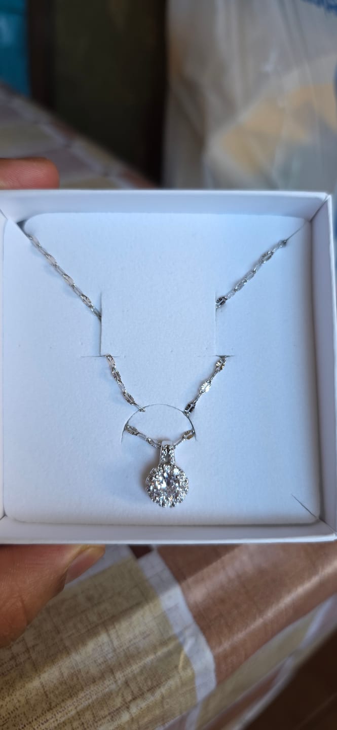 Customer photo review of Collana Luce Eterna™