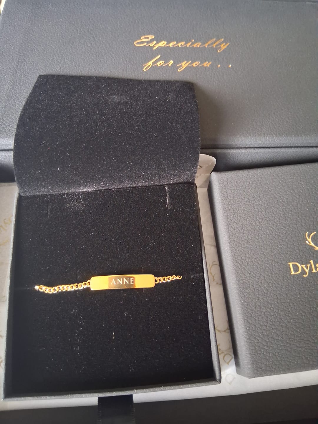 Customer photo review of The Engraved Bracelet Gold