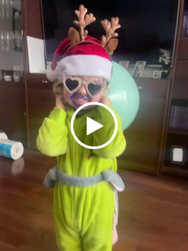 Customer video review of Ich atme Möwe Faultier · Unisex Bio Hoodie