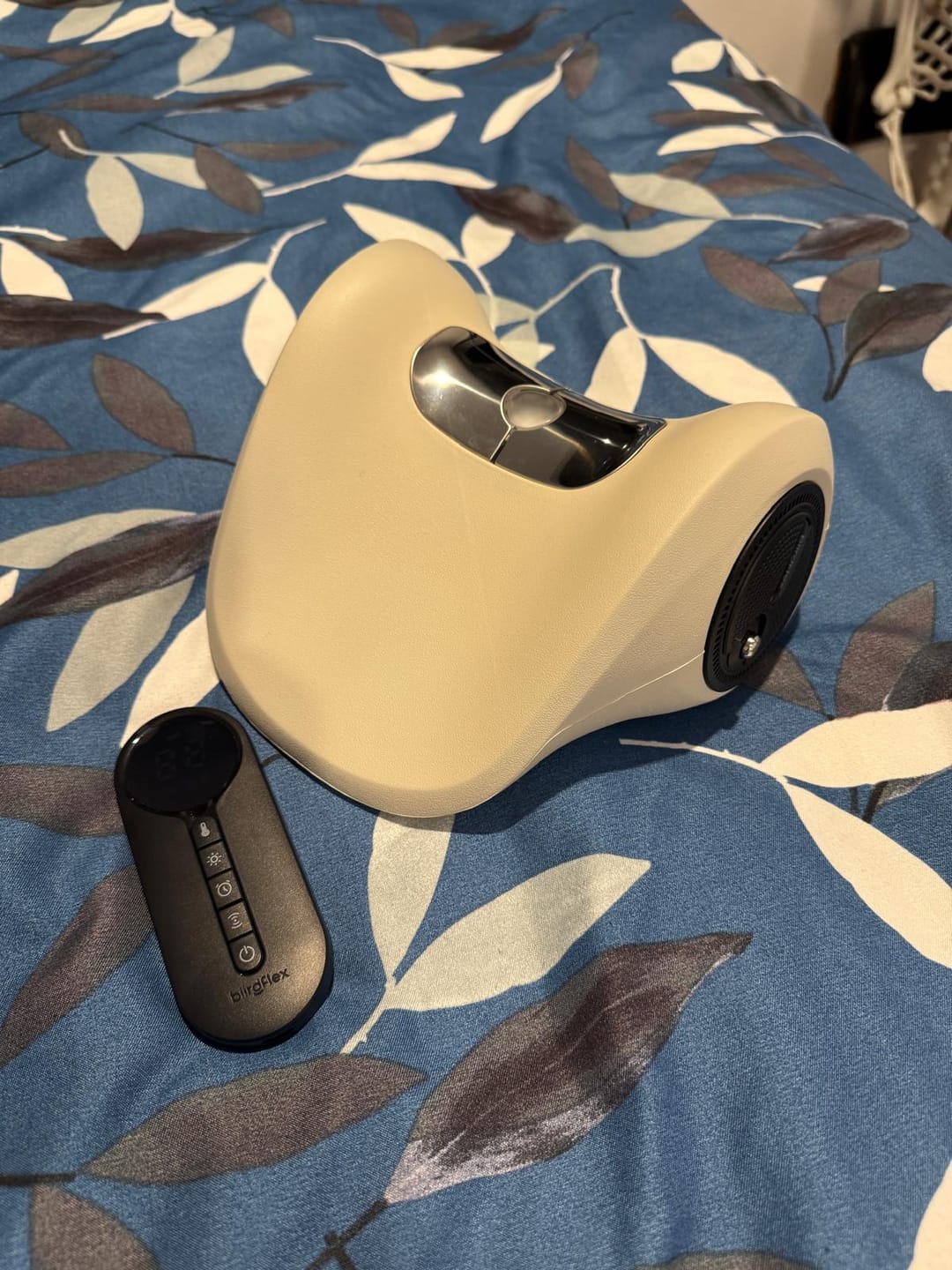 Customer photo review of BiirdFlex Lumina Smart Traction Pillow