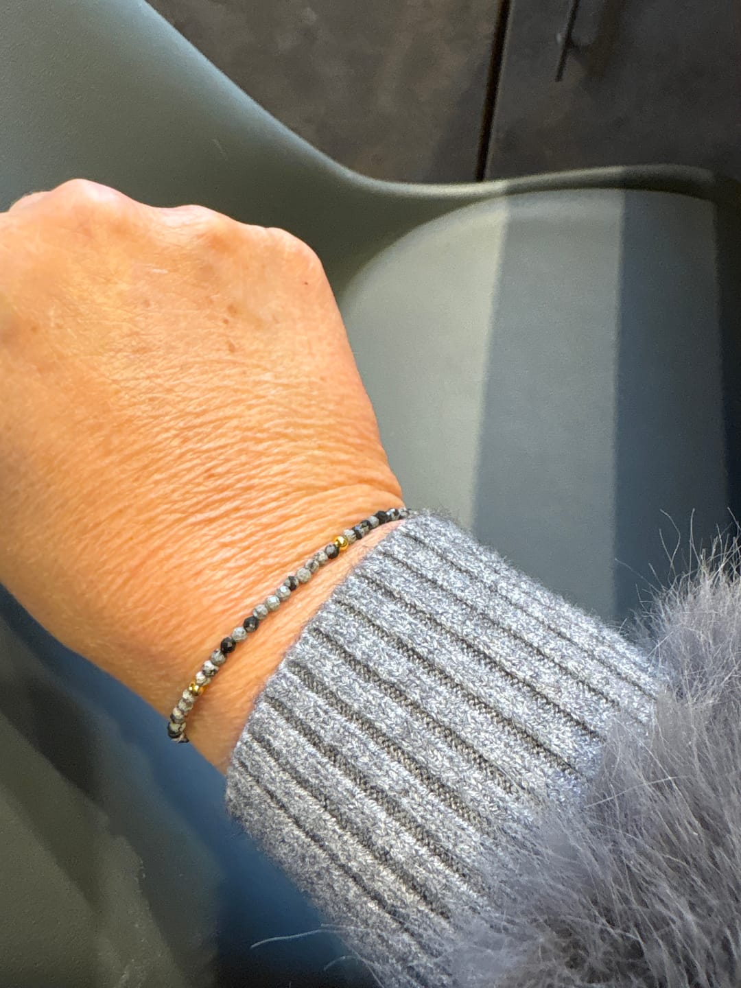 Customer photo review of Obsidian Armband - Schneeflocken Obsidian