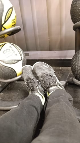 Customer photo review of Tenis Bota Fastbreak Men