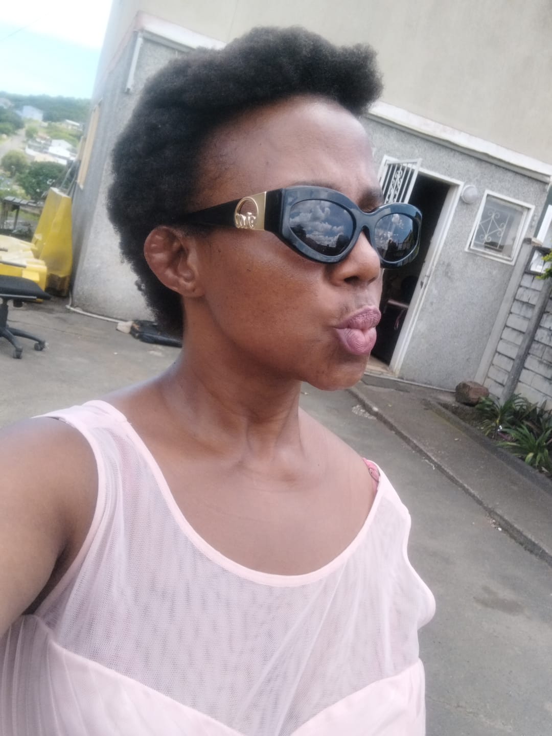 Customer photo review of Black Blanco Sunglasses