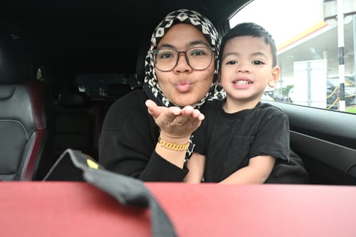 Customer photo review of Monogram Square (Tiramisu)