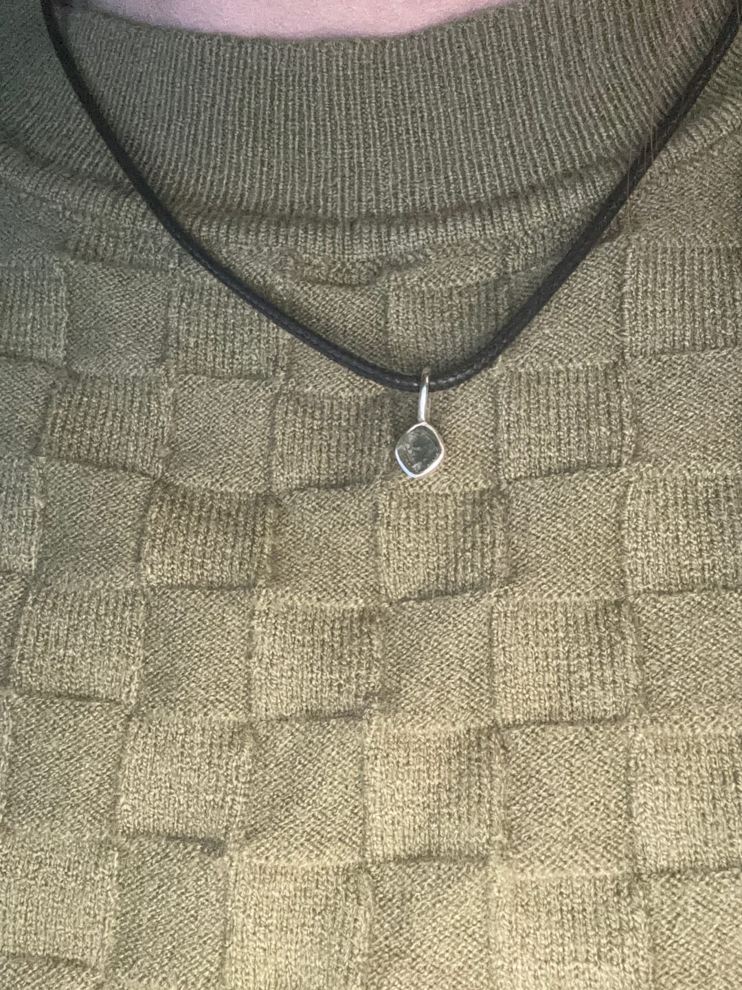 Customer photo review of Moldavite - Mini necklace pendant