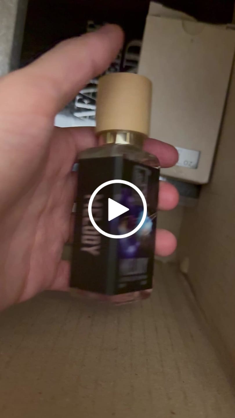 Customer video review of Melody