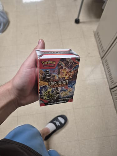 Customer photo review of Pokemon Trading Card Game: Scarlet and Violet - Obsidian Flames Booster Bundle