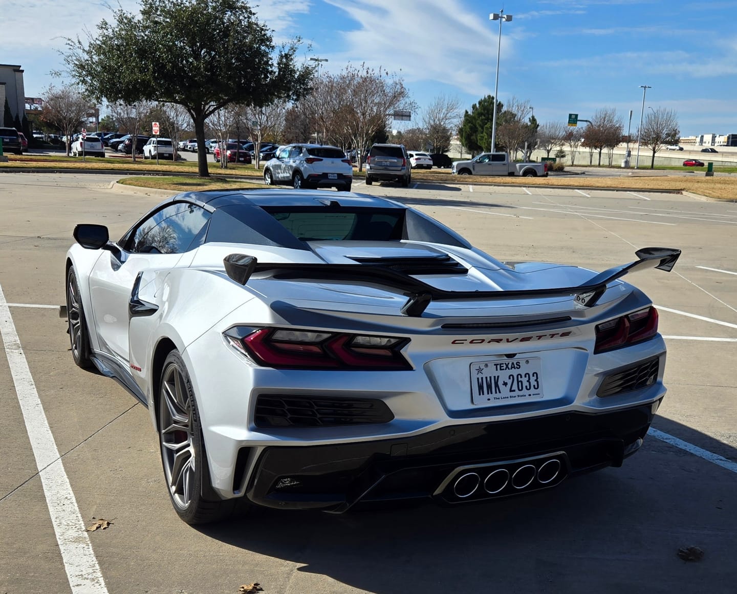 Customer photo review of Chevrolet Corvette C8 Z06 / E-Ray XL Extended Rear Splash Guard