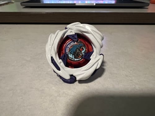 Customer photo review of [Pre-Order Lot 3 Jan 15] Takara Tomy Beyblade X UX-17 MeteorDragoon 3-70J