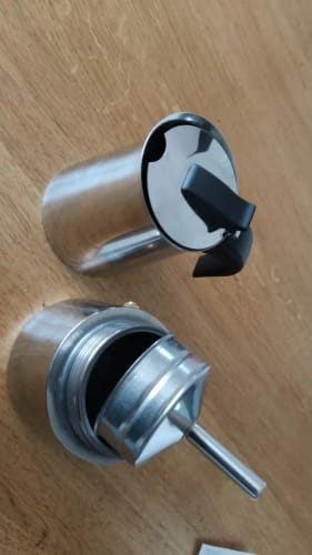 Customer photo review of Cafetera Moka de acero inoxidable, 2/4/6/9 tazas, Mocha Espresso Latte, filtro de estufa, cafetera para Cocina