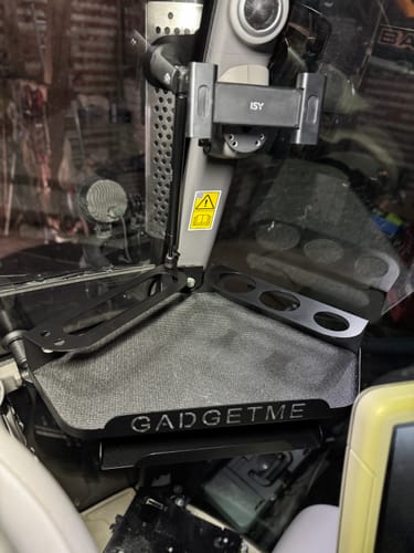 Customer photo review of GADGETME  Tisch-Organizer für John Deere Traktoren – Modell 6R