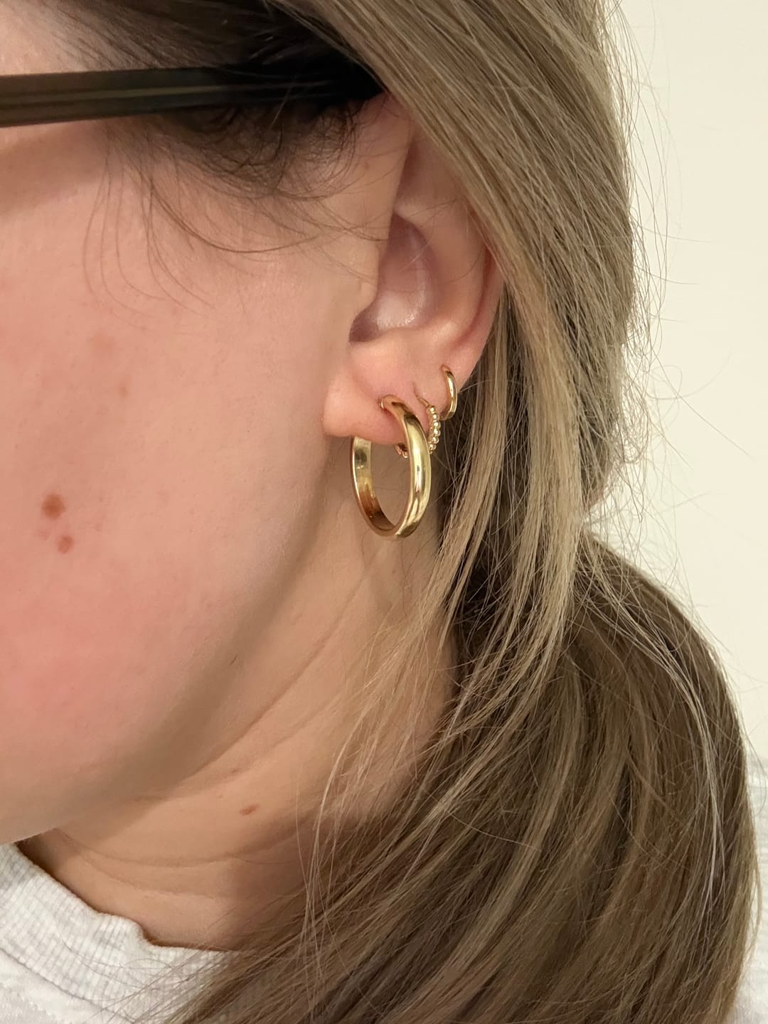 Customer photo review of 14k Mini Everyday Hoops