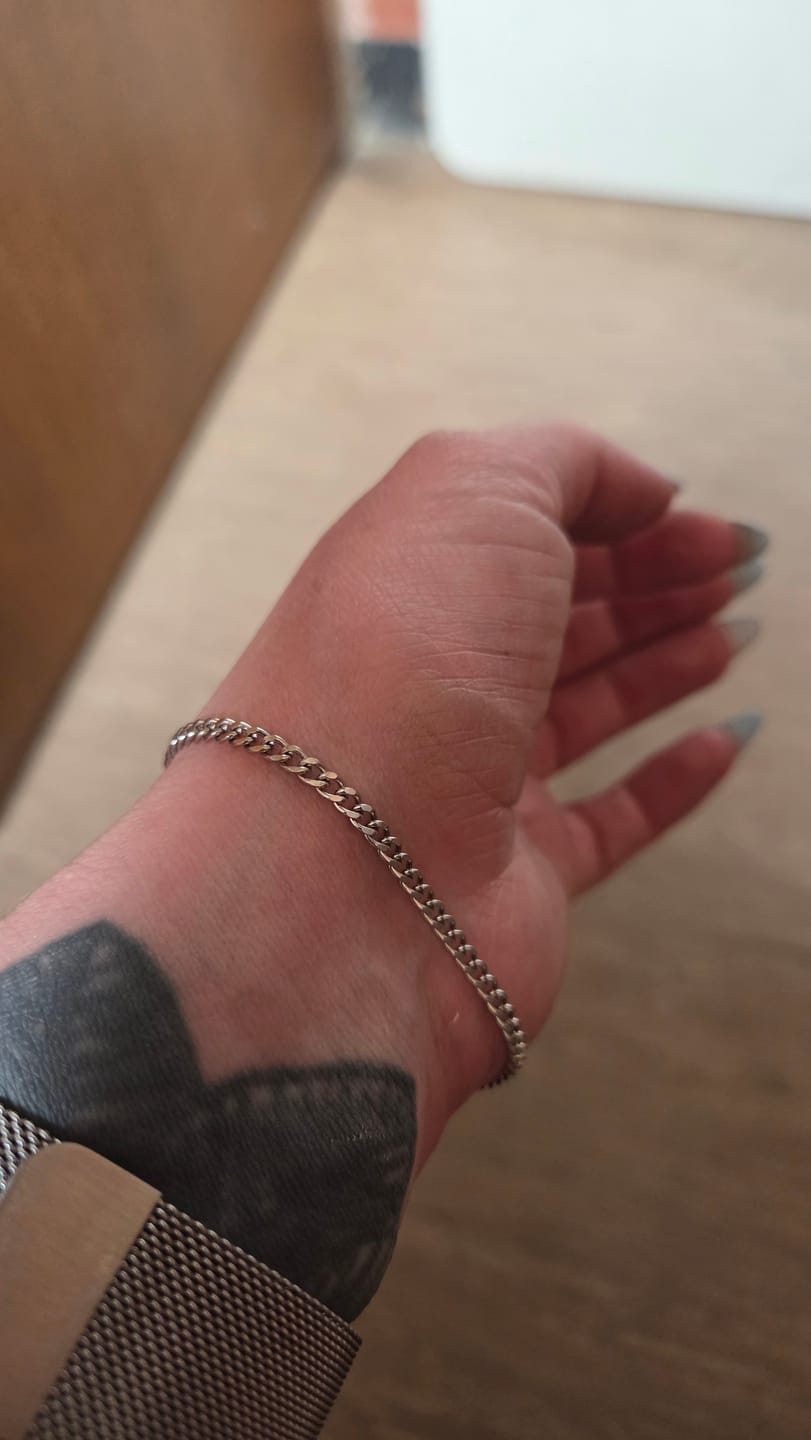 Reseña con foto del cliente del Kit de Pulsera Permanente FabuLove