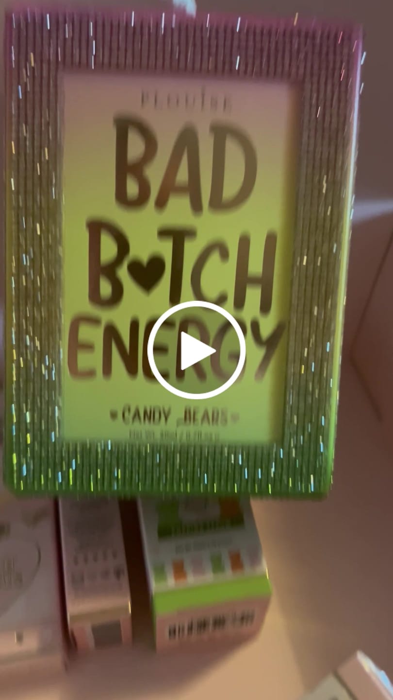 Customer video review of P. Louise Crystal Bad Bitch Energy Lip Duo