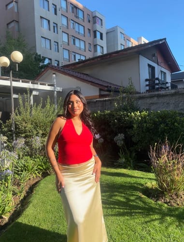 Customer photo review of FALDA LARGA SATINADA CHAMPAGNE