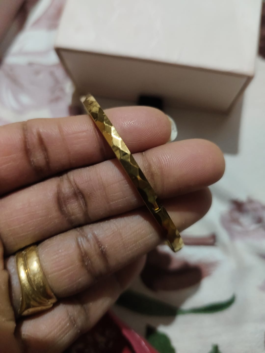 Customer photo review of Gilded Haze Bangle Bracelet