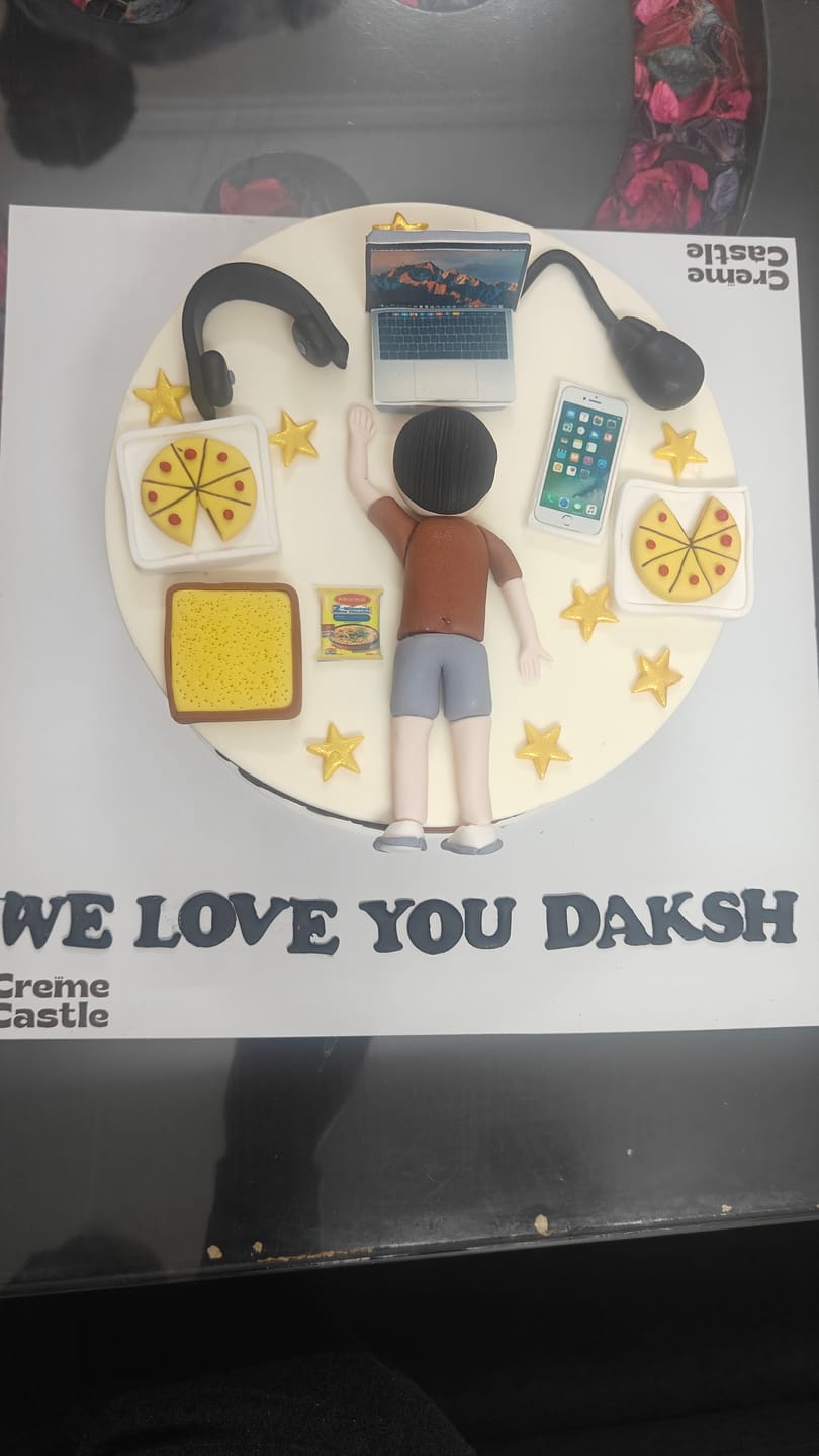 Customer photo review of Lazy Laptop Lover Custom Cake
