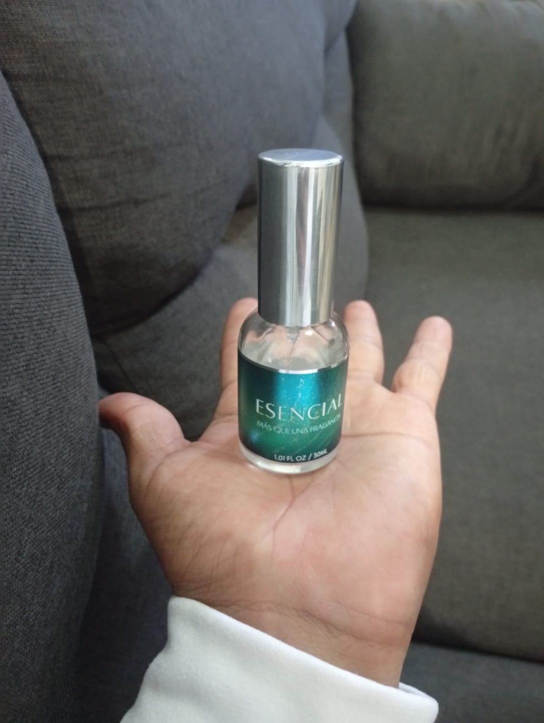 Customer photo review of H444 Inspirado en: Imagination - Louis Vuitton