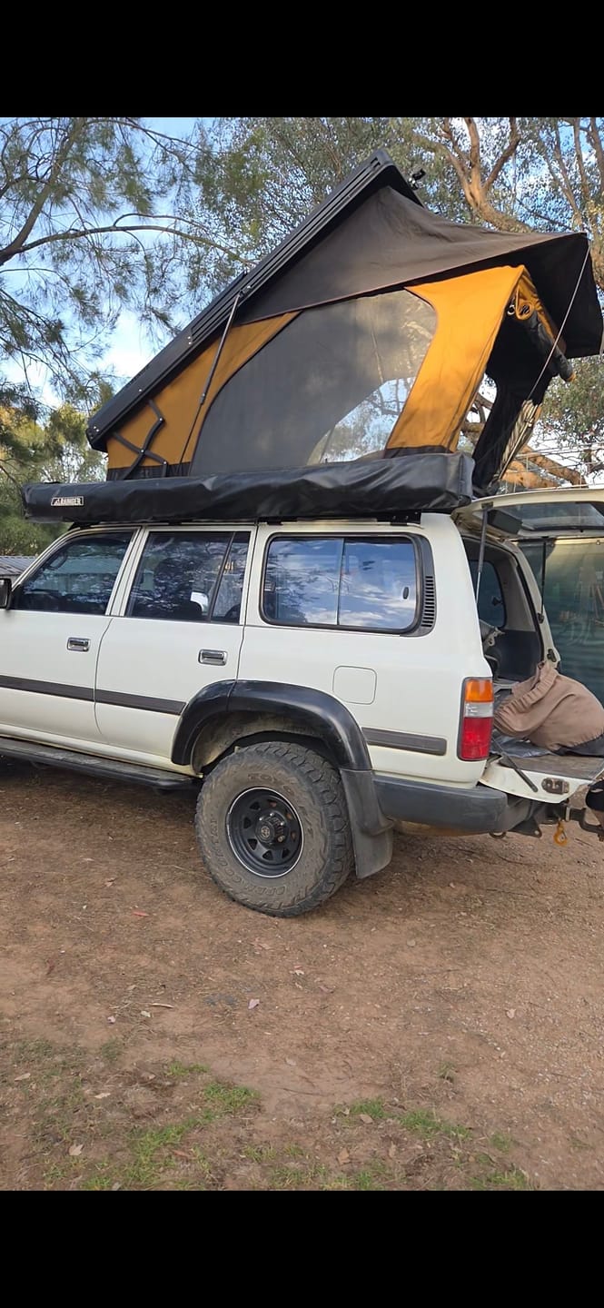 Customer photo review of Rainger Revo-X 1.3 Hardshell Roof Top Tent
