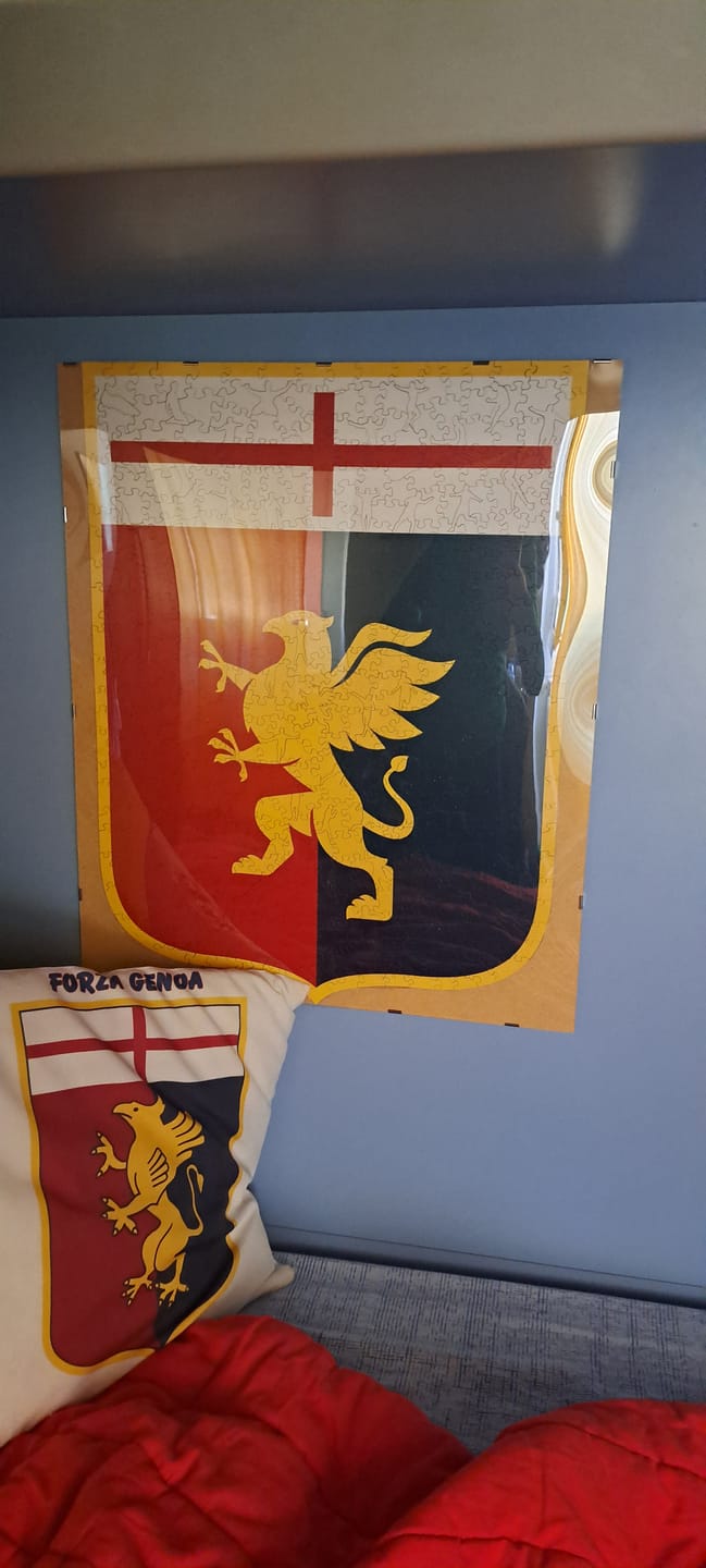 Customer photo review of Logo Genoa® - Puzzle di Legno