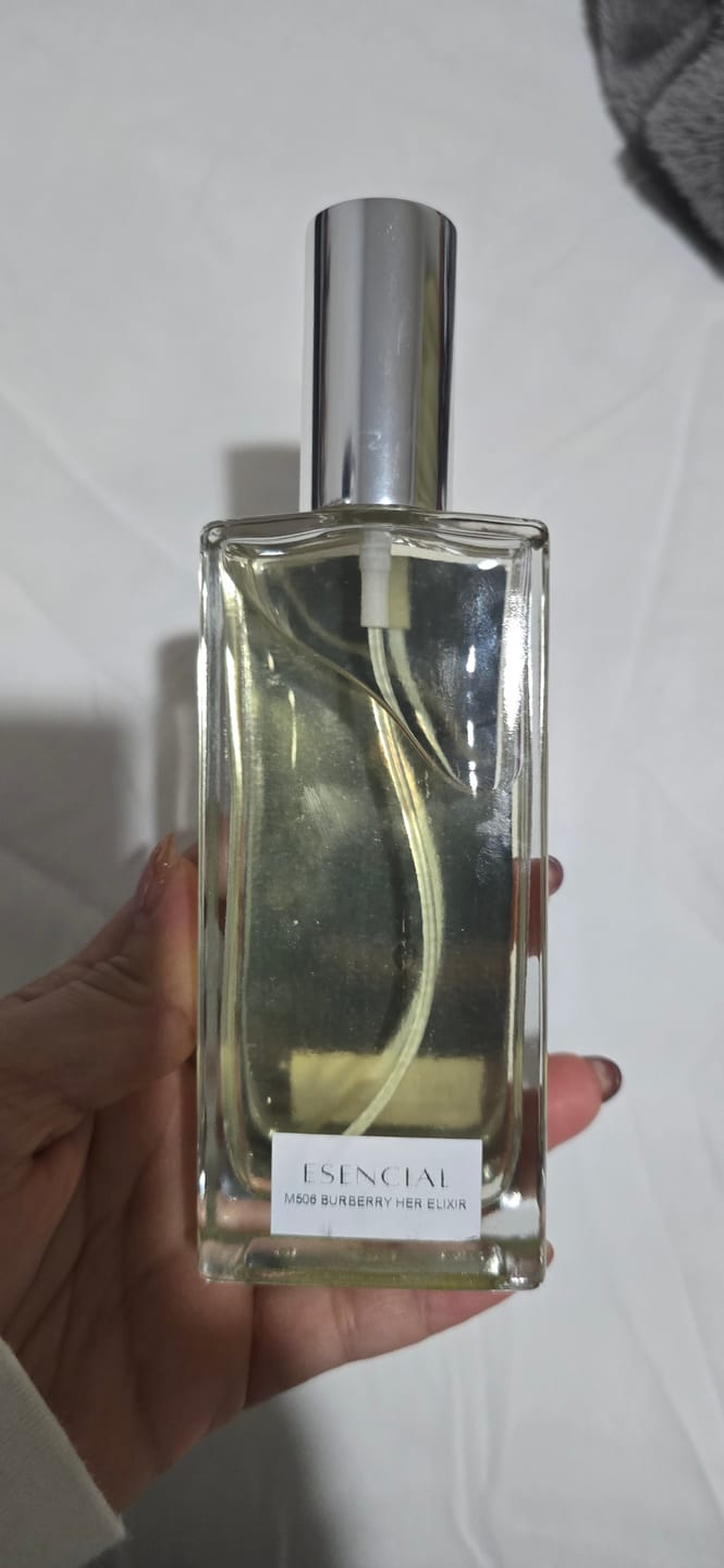 Customer photo review of M506 Inspirado en: Burberry Her Elixir de Parfum - Burberry