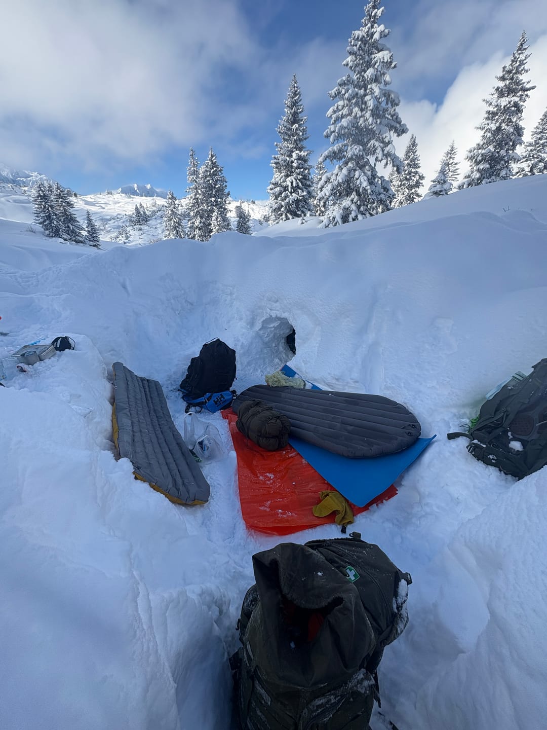 Customer photo review of NaturWide Campingmatte 7.6R – Ultraleichte, selbstaufblasende Isomatte mit doppelter Stärke