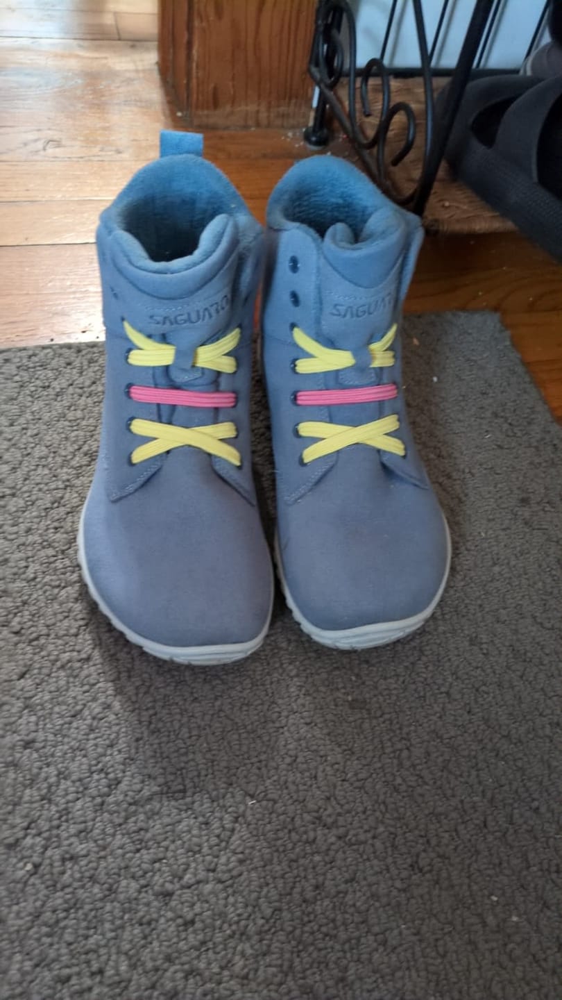 Customer photo review of uLace Classic - Canary