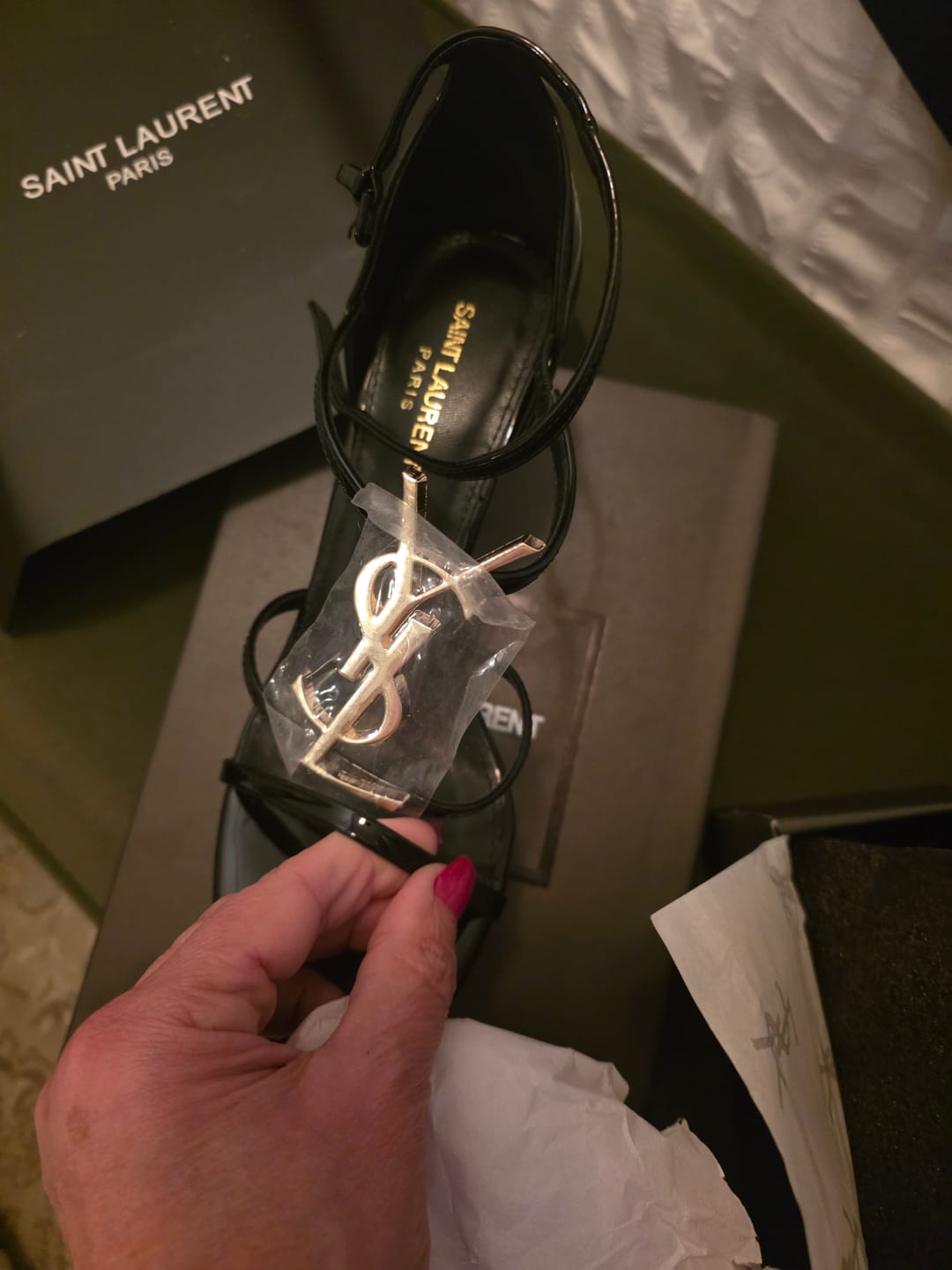 Customer photo review of SISY | HIGH HEELS