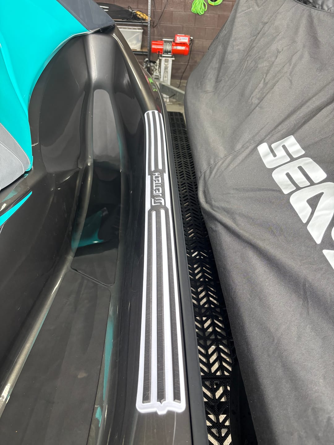 Customer photo review of JET TECH PWC GUNNEL TRACTION PADS