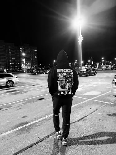 Customer photo review of EMBRACE THE STRUGGLE SUPER HEAVY HOODIE BLACK