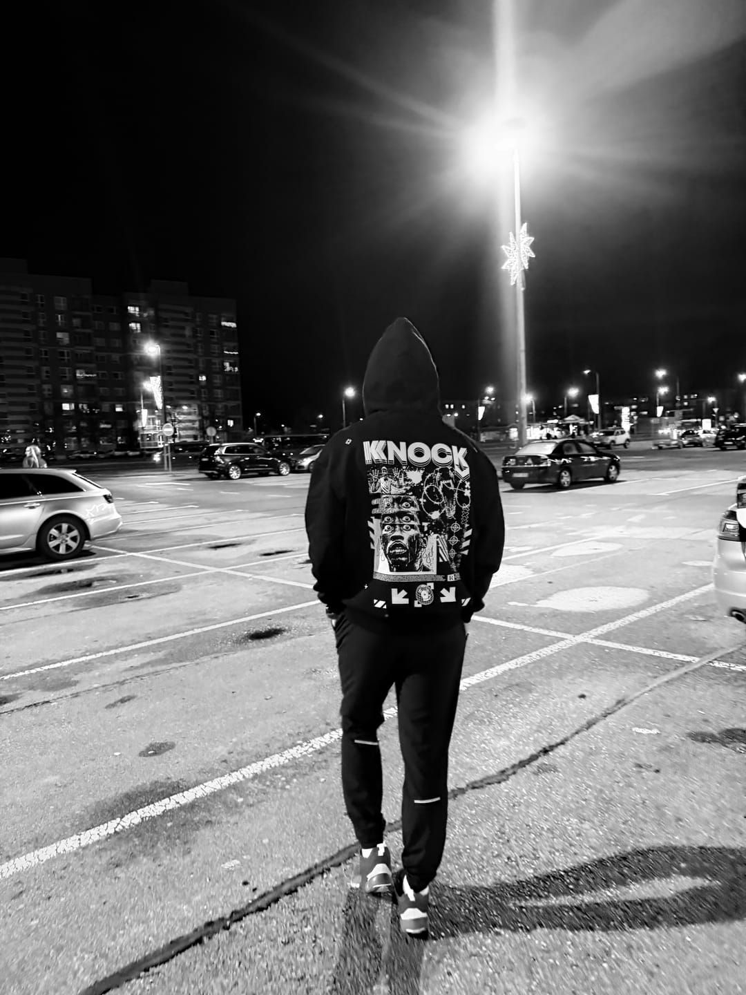 Customer photo review of EMBRACE THE STRUGGLE SUPER HEAVY HOODIE BLACK