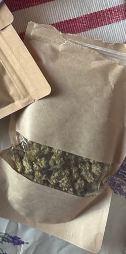 Customer photo review of Super Silver Haze Popcorn