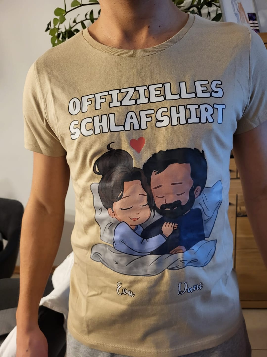 Customer photo review of Offizielles Schlafshirt - Personalisiertes T-Shirt für Paare