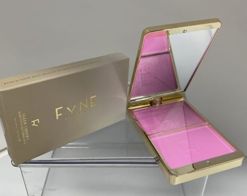 Customer photo review of Sleek Cheeks Dimension Duo Blusher.