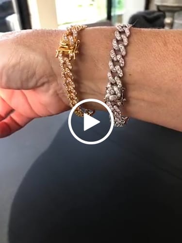 Customer video review of BRACCIALE GRUMETTA CON ZIRCONI