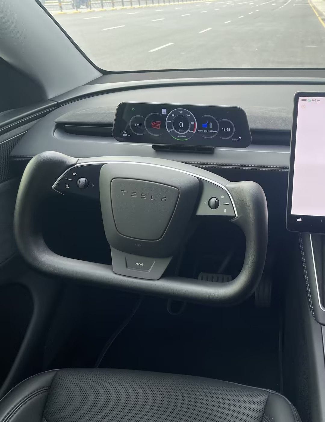 Customer photo review of 9.6-inch Instrument Cluster Heads Up Display for Tesla Model 3/Y (2021-2026)