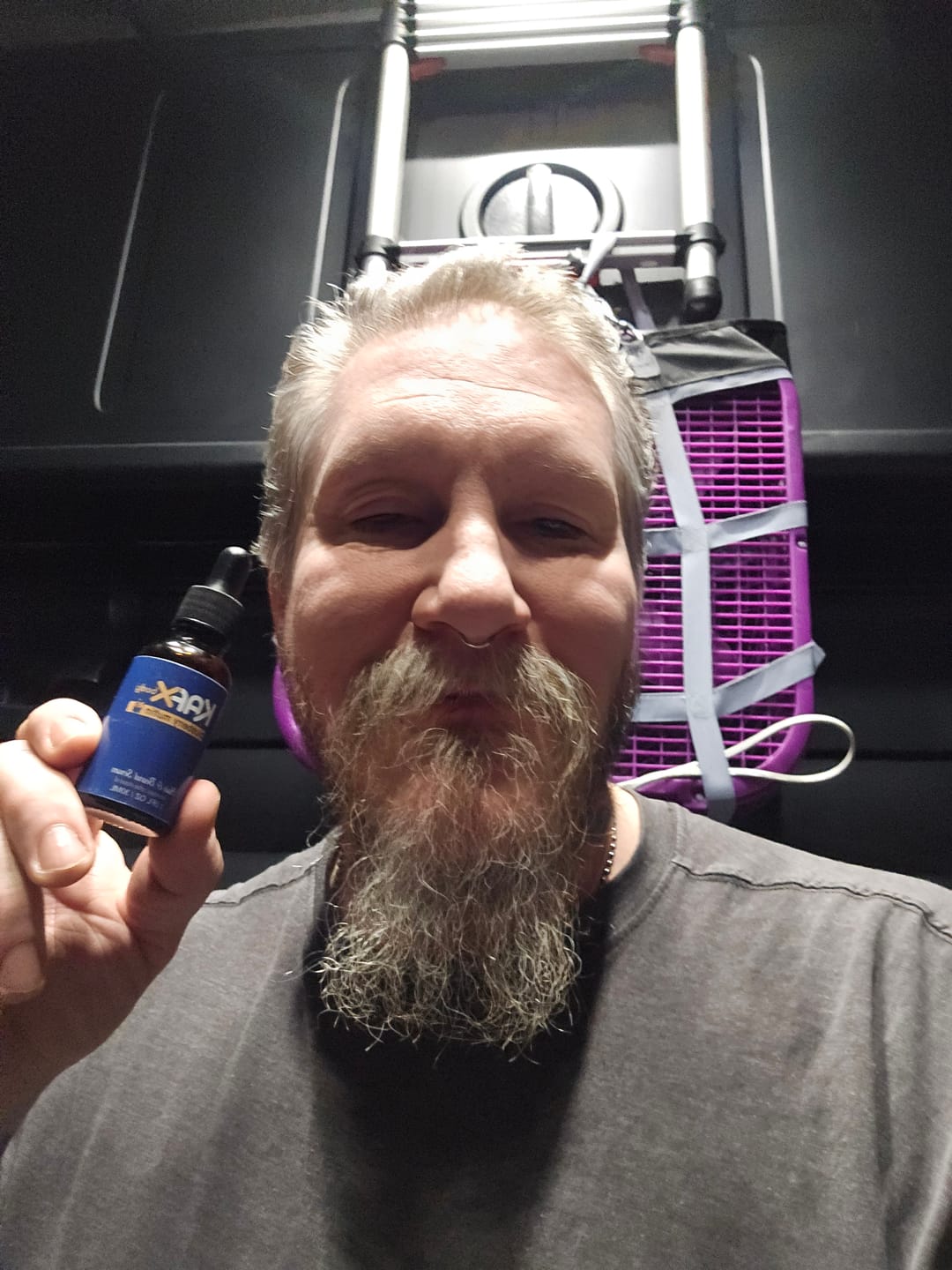 Customer photo review of KAFX Body Nourishing Blueberry Hair Serum with Coffee Oil