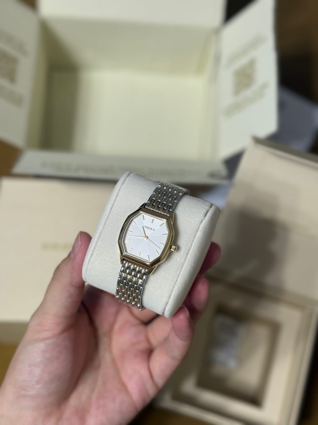 Customer photo review of Julia Gold Silver