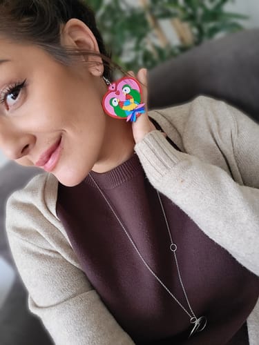 Customer photo review of Örhängen Lovebirds by Rino