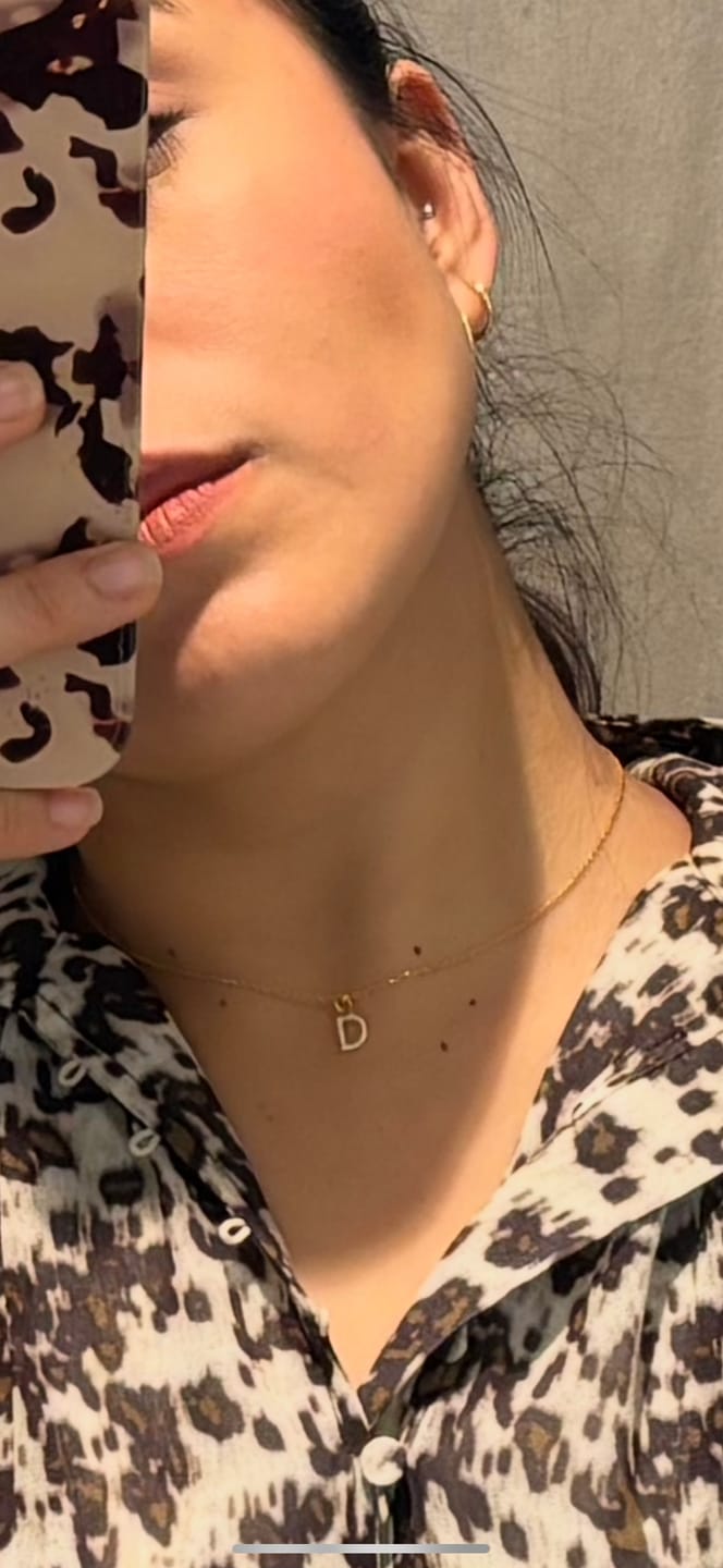 Customer photo review of Collar Little Inicial