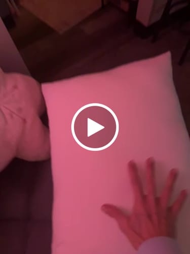 Customer video review of The Marshmalloo Pillow