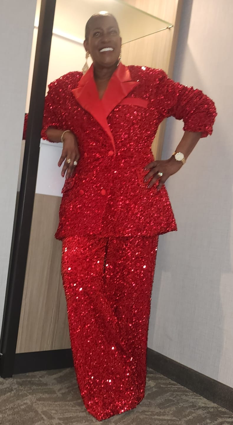 Customer photo review of ROUGE BLAZER SET